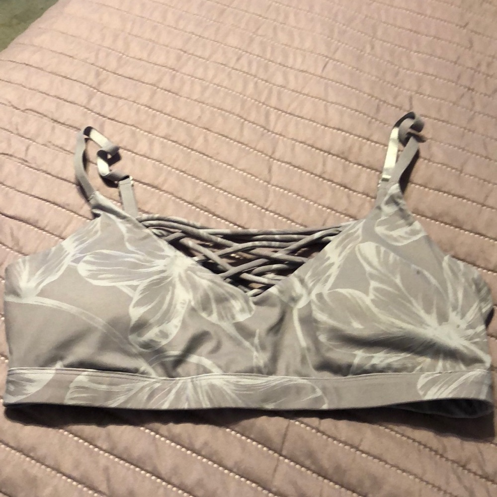 Fabletics sports bra